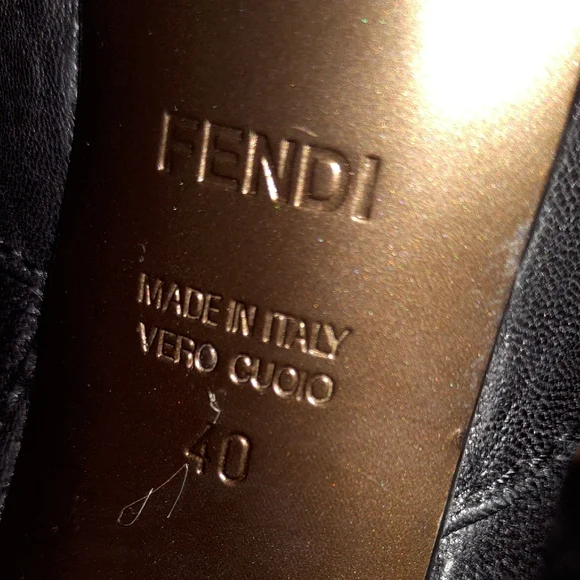 Fendi Black Crocodile Leather Heeled Boots - Picture 6 of 6